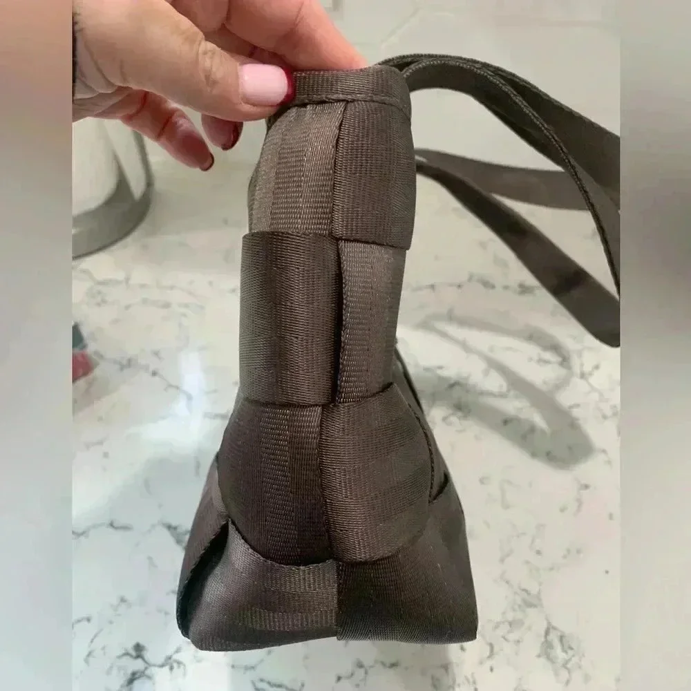 Harvey’s Brown bag